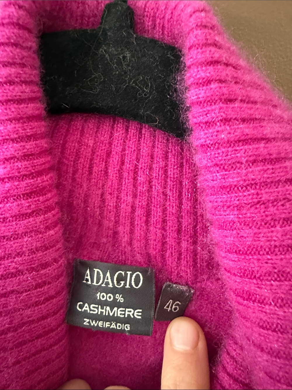 Adagio 100% Cashmere Magenta Pink Turtleneck Sweater - Picture 3 of 7